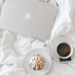 Hvordan rengør jeg min sovesofa?